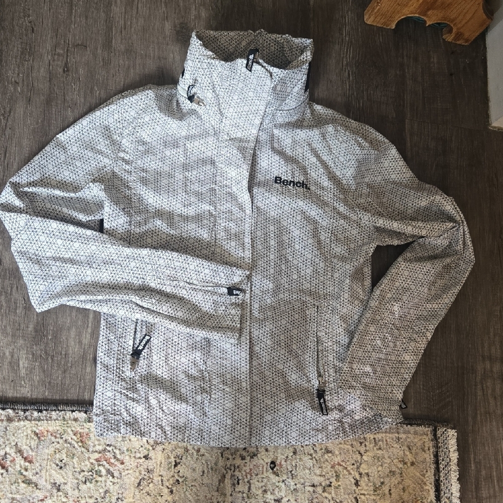 Bench Women's Textured Gray Ski Jacket